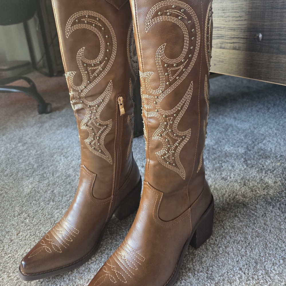 Brown Embroidered Leather Boots By Wetkiss